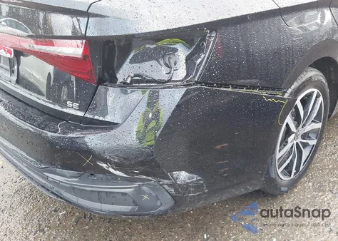 2025 Volkswagen Jetta 1.5T Se from USA, damaged, VIN 3VW7X7BU4SM082847